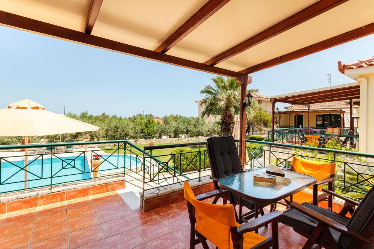 Dukes Poolside Houses Parálion Ástros エクステリア 写真